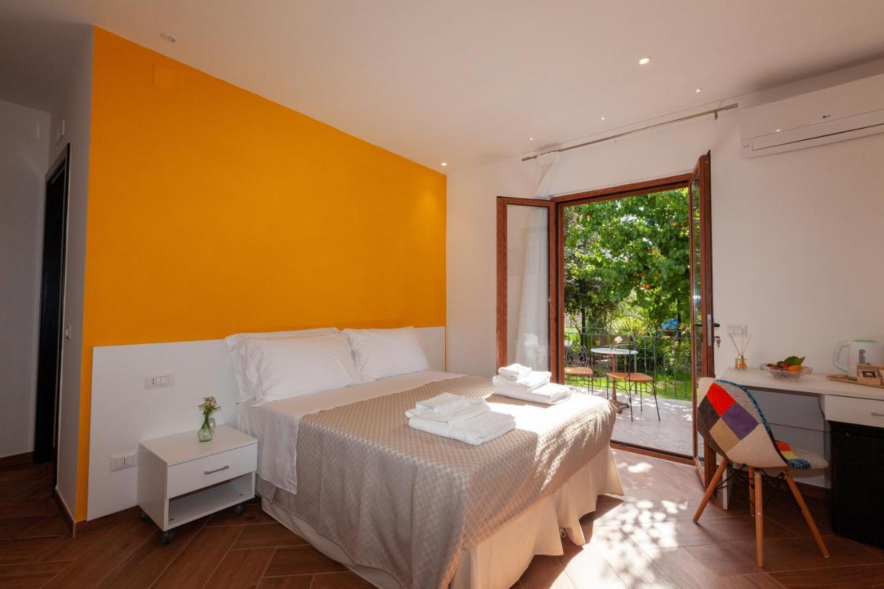 B&B Le Dee Di Paestum Exterior foto